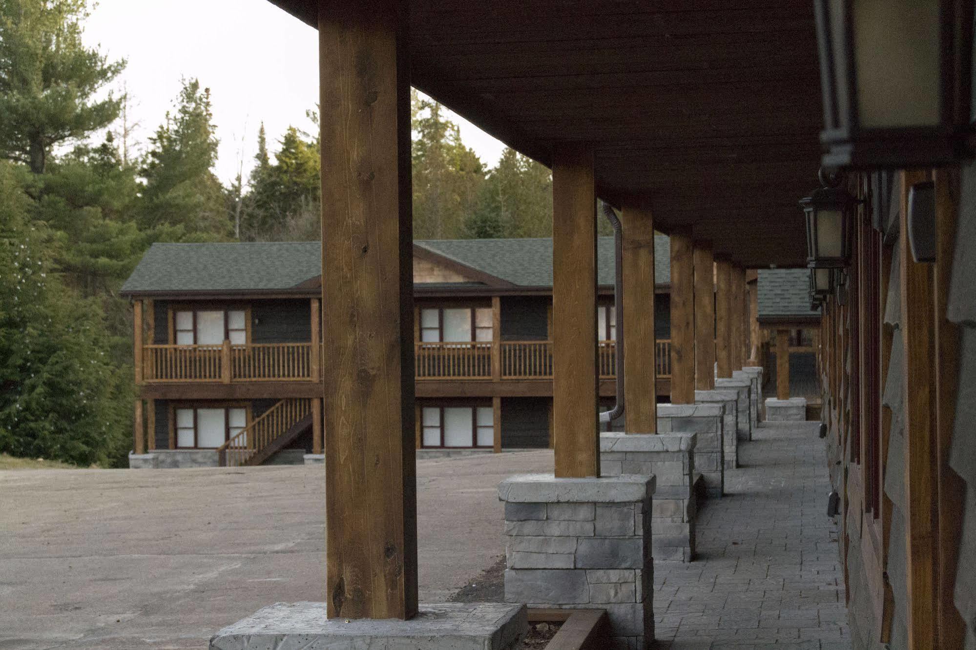 Lake Placid Inn: Residences エクステリア 写真